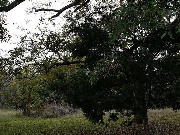 3rd image of 118 County Road 346c