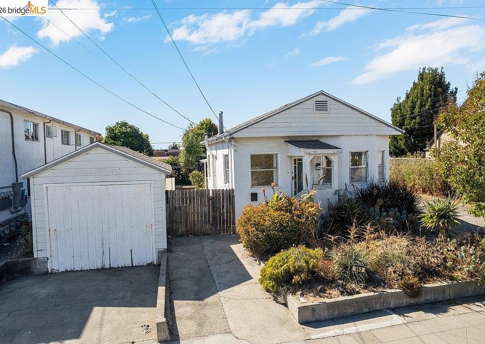 1st image of 962 Kains Ave