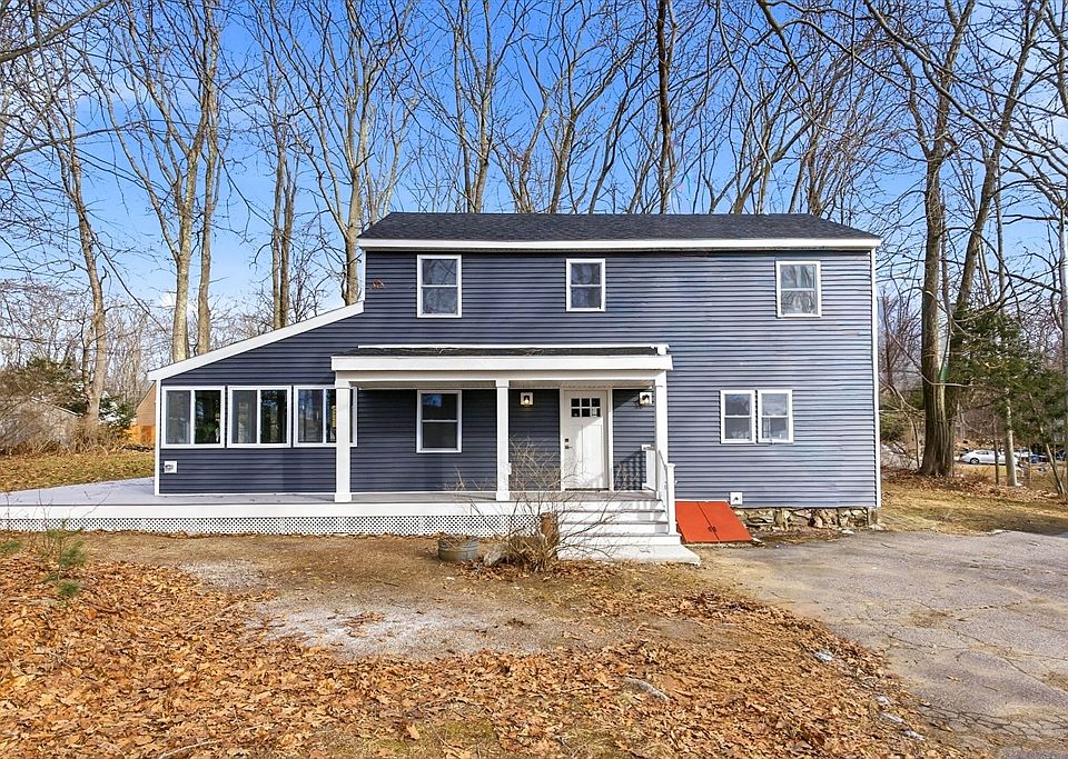 1st image of 40 Lakeview Dr