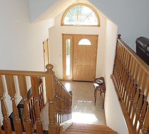 Large entry way.