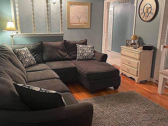 4th image of 317 Kramer Dr