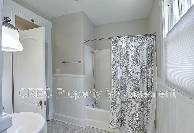 831 Rutledge Ave — Photo 11