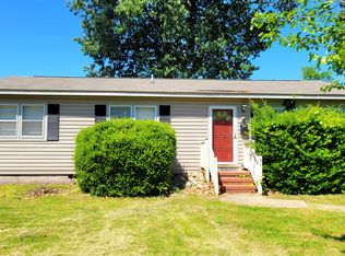 61 Buffalo Dr, Hampton, VA 23664