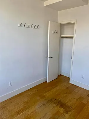 Rented by Lodger Corp | media 9