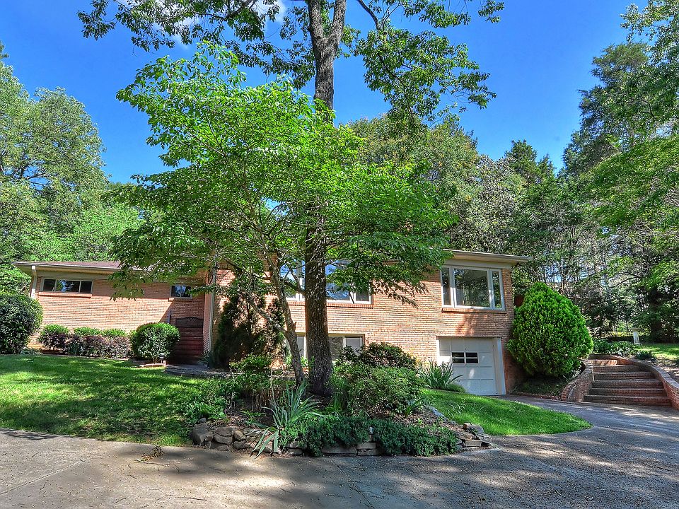 1st image of 1320 Blueberry Ln