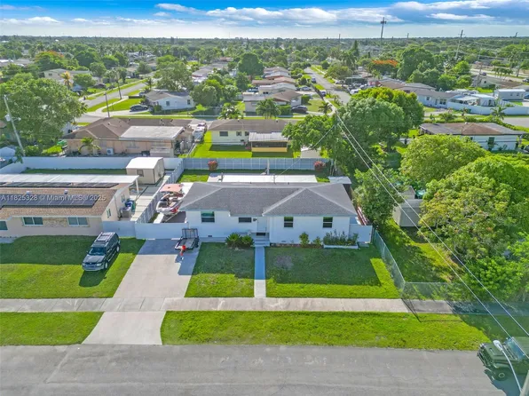 15041 Pierce St, Miami, FL 33176