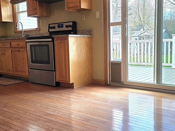 4th image of 91 Shuttlemeadow Road