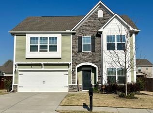 100 Dunsborough Dr, Simpsonville, SC 29680