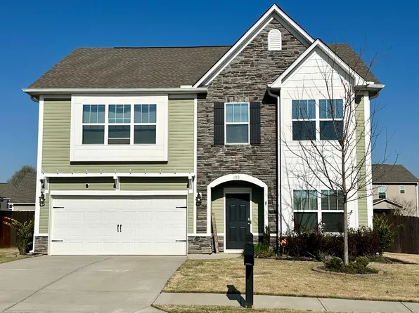 100 Dunsborough Dr, Simpsonville, SC 29680