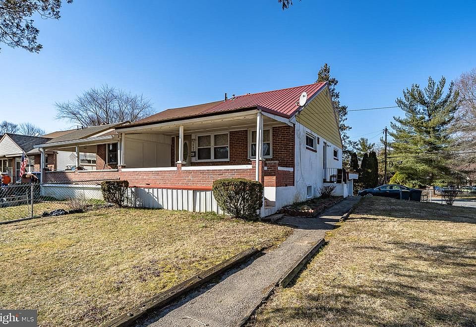 1st image of 443 Garfield Ave