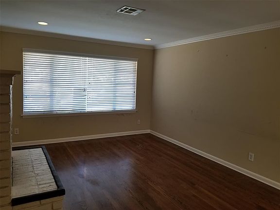 3rd image of 10119 Brinwood Dr