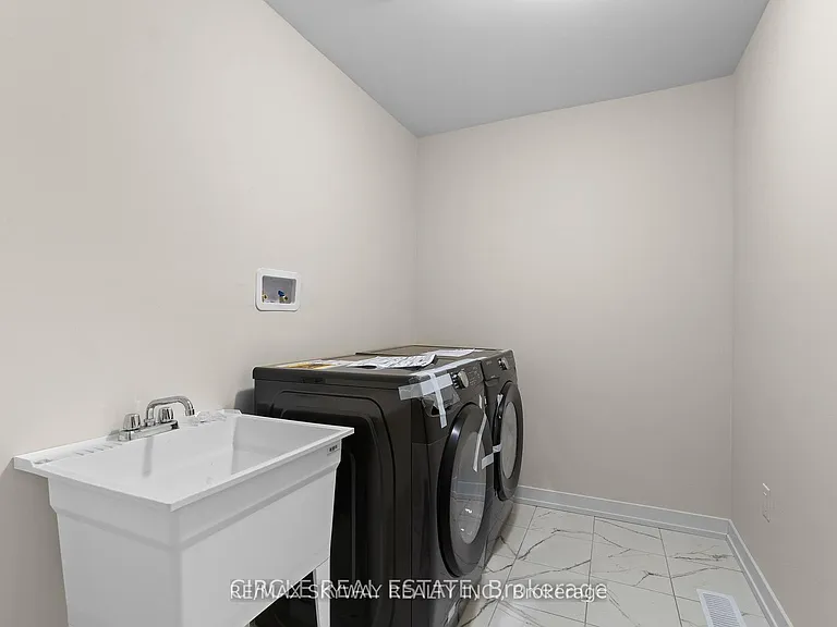 41 Lavender Rd — Photo 33