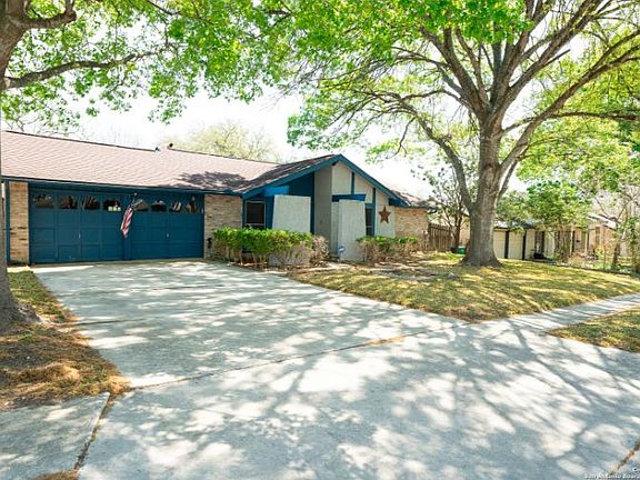 2nd image of 11420 Golden Oak Trl