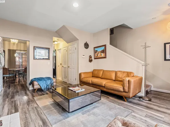 3858 Maybelle Ave, Oakland, CA 94619