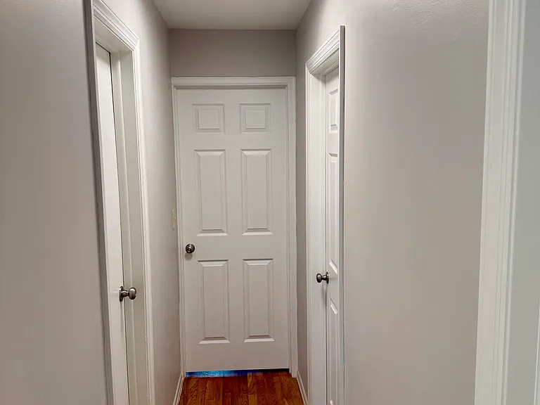 4 Charles St #4 — Photo 14