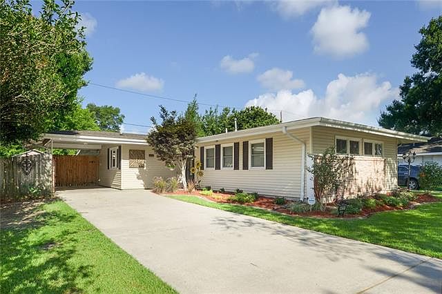 2nd image of 4016 Henican Pl