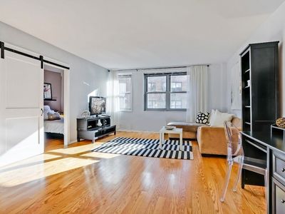 433 E 56th St APT 9F, New York, NY, 10022