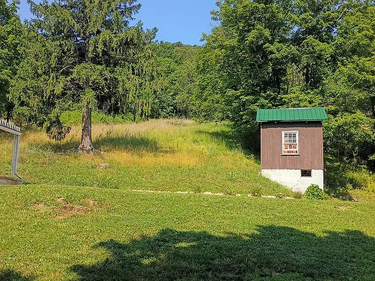 151 Shetland Dr — Photo 3
