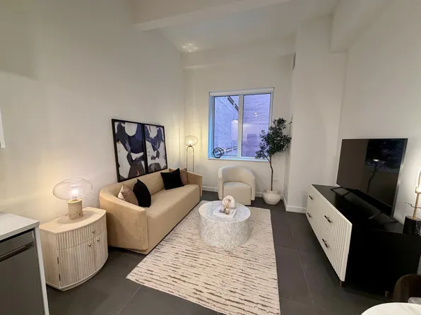 650 1st Avenue image 2 of 17