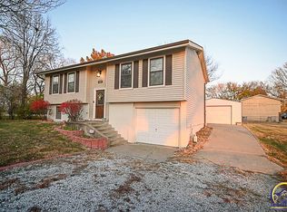 4300 NW Westgate Rd, Topeka, KS 66618