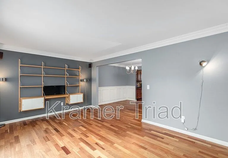 6304 Harlequin Ln — Photo 3