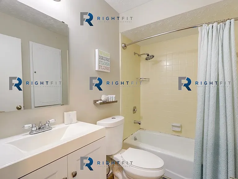 7911 Cleo Dr — Photo 10