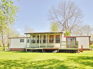 57948 226th St, Litchfield, MN 55355