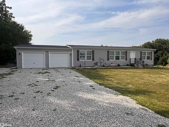2nd image of 2151 Rosebrier Dr
