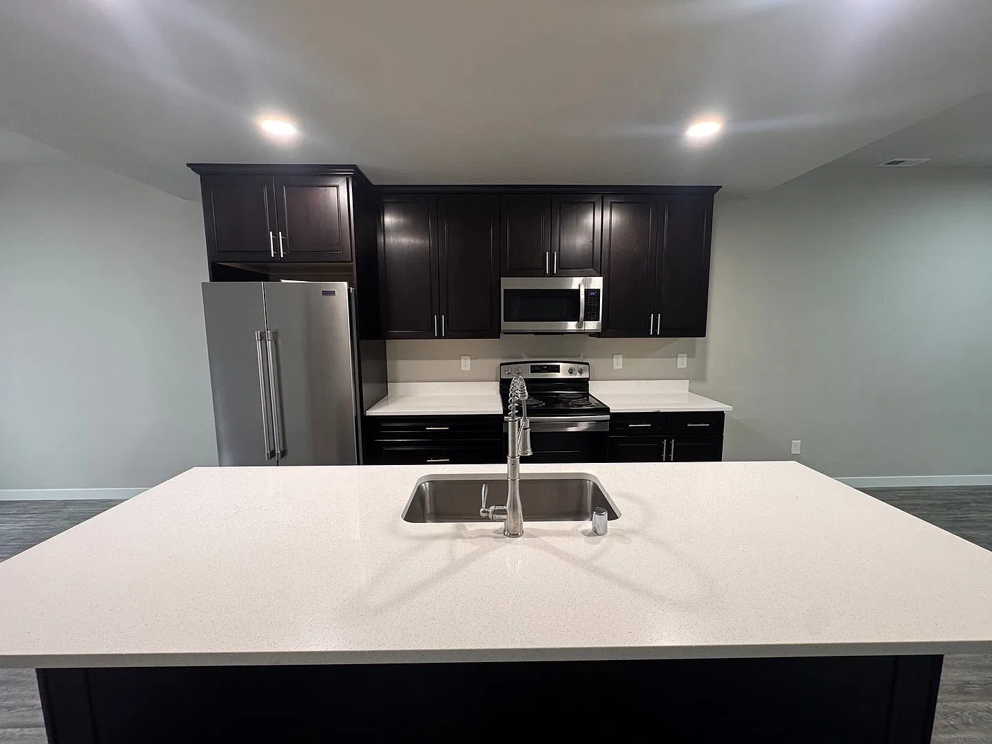 1407 East Dalton Avenue — Photo 4