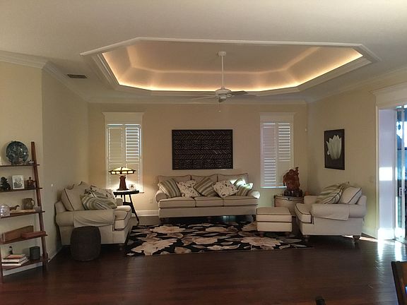 3rd image of 1120 Ardsley Pl