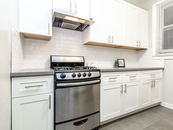 4th image of 346 Leavenworth St APT 304