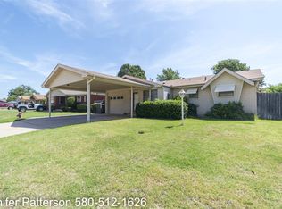 425 NW Woodland Dr, Lawton, OK 73505