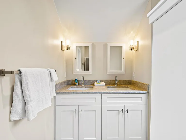 805 Colfax Ave — Photo 30