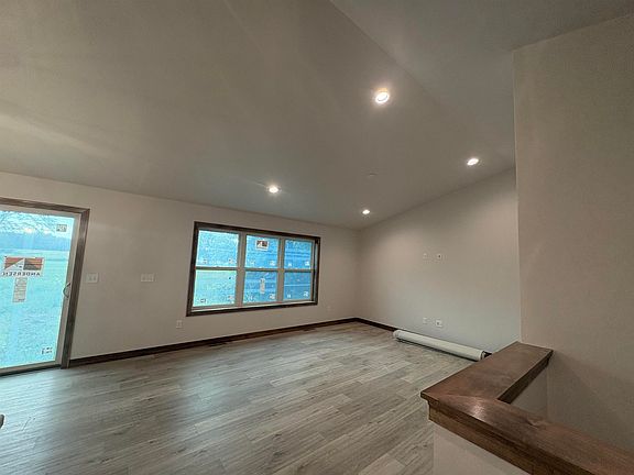 3rd image of 4926 Water Mint Way