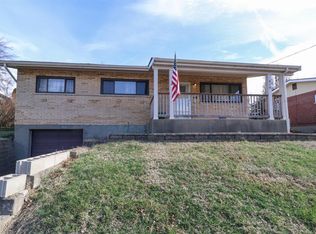 318 Glen Oaks Dr, Cincinnati, OH 45238