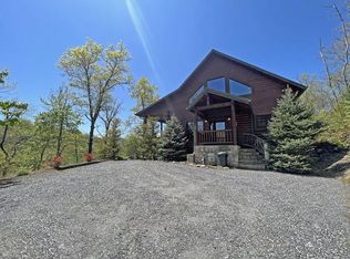 130 Towaliga Dr, Bryson City, NC 28713