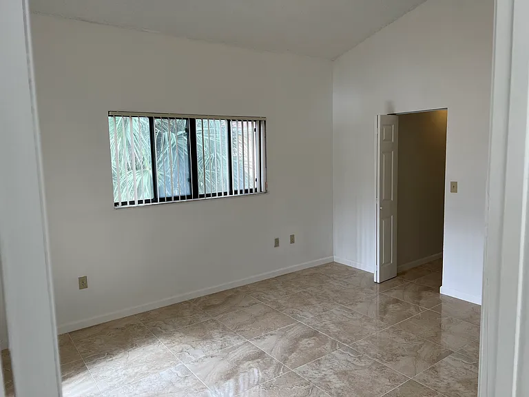 2445 SW 18th Ter #1105 — Photo 28