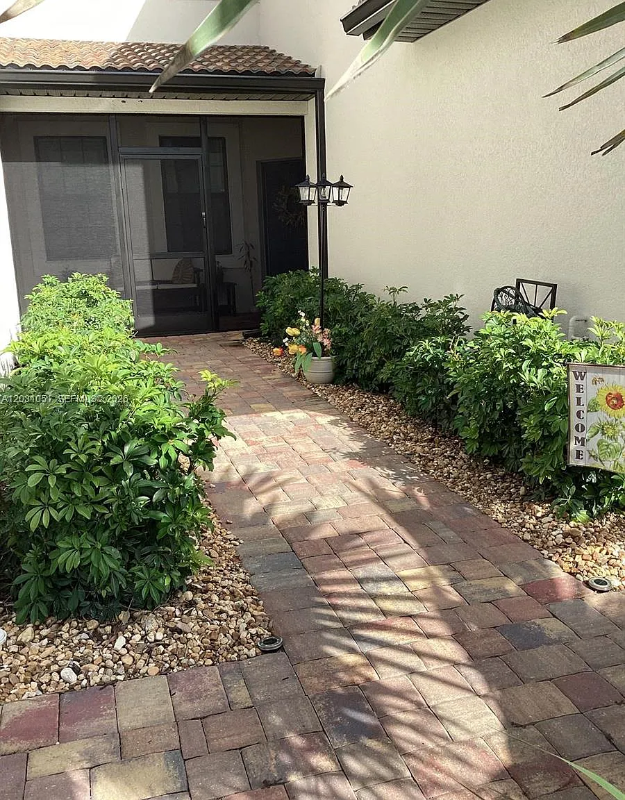 484742 - Mayflower Way Sec — Photo 4