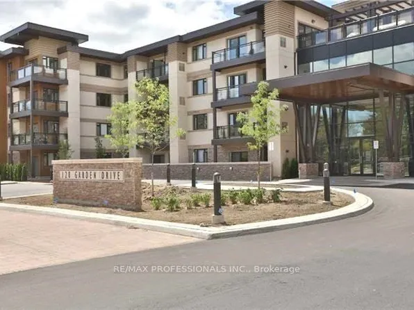 128 Garden Dr S #323, Oakville, ON L6K 0H7