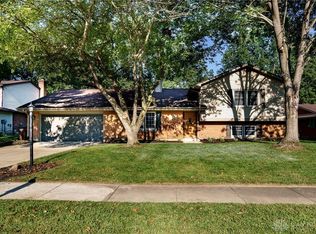 85 Clearview Dr, Springboro, OH 45066