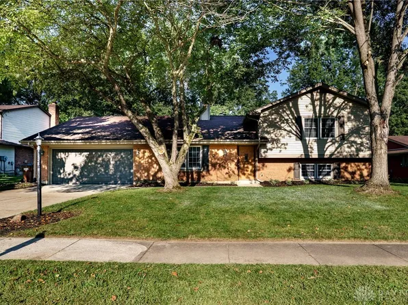 85 Clearview Dr, Springboro, OH 45066