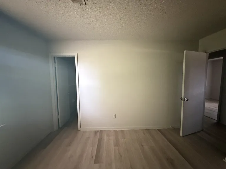 905 Maple Dr — Photo 15