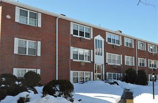 1st image of 6 Tara Dr Unit 11
