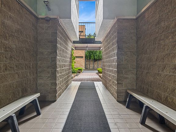 3rd image of 1445 W Belden Ave APT 3K