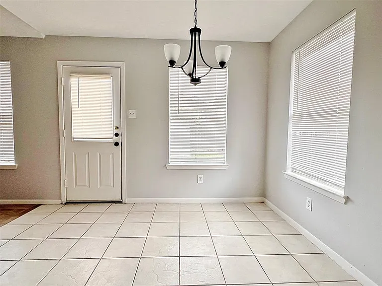 5923 Shining Leaf Ct — Photo 5