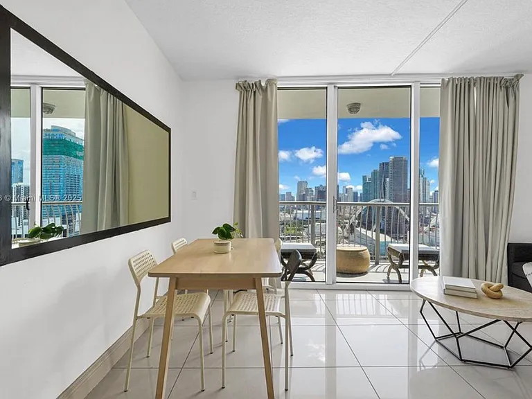 1750 N Bayshore Dr #3708 — Photo 4