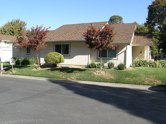 2nd image of 3051 Swallows Nest Dr