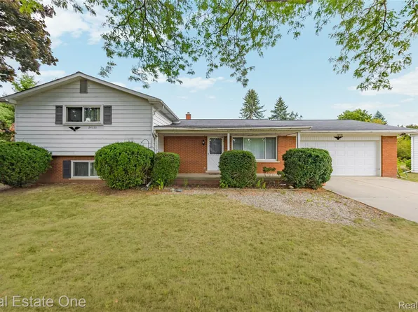 24750 Joseph Dr, Novi, MI 48375
