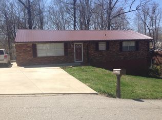 2010 Court St, Flatwoods, KY 41139