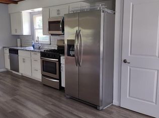 616 Hanna Rd, Ballwin, MO 63021